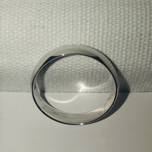 Wedding Band. 5mm size 8.5 10K